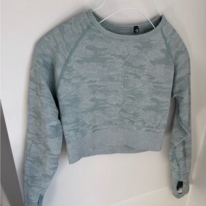 AYBL Womens Camo Long Sleeve Crop Top Size M